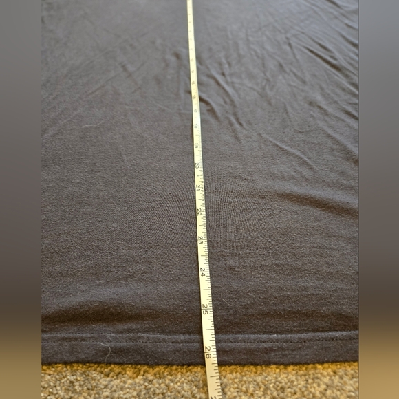 (M) Buttercream Clothing Cuff Tee - Picture 4 of 5